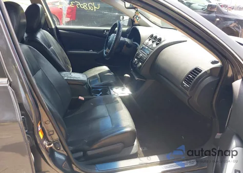 2009 Nissan Altima 2.5 S from USA, damaged, VIN 1N4AL21E59N461542